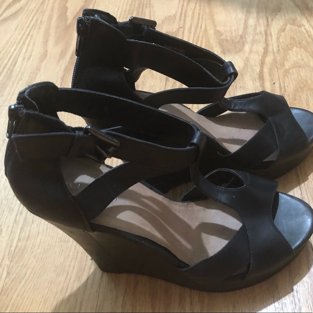 Aldo High wedge black sandals sz 40 / size 9